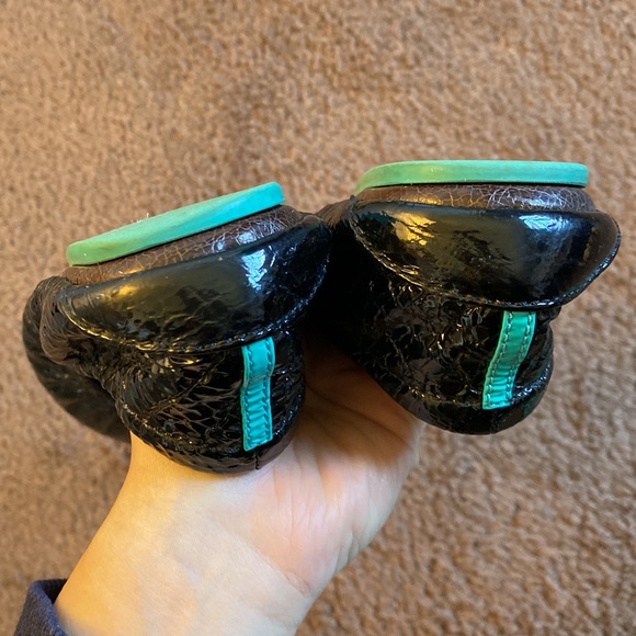 Tieks size 7 OBSIDIAN BLACK - Picture 8 of 14